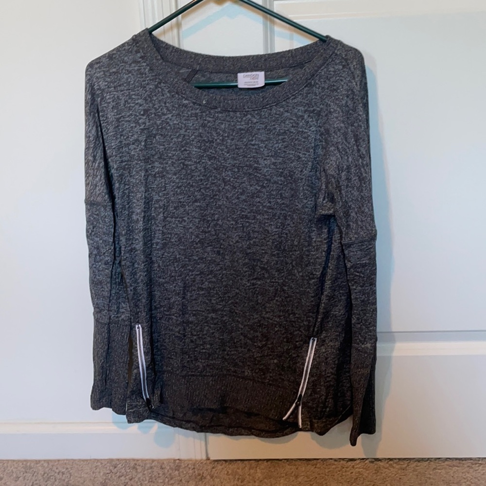 Sweater with zipper